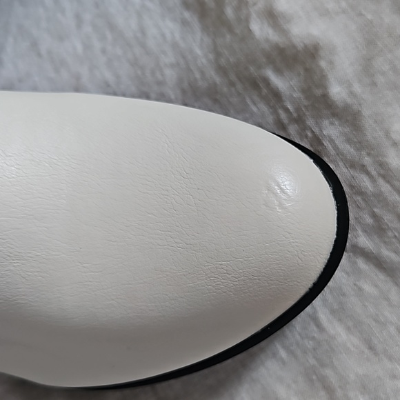 Lacey Ivory Lace-Up Platform Ankle Boots Lightweight Block Heel Size 10M - Picture 4 of 15